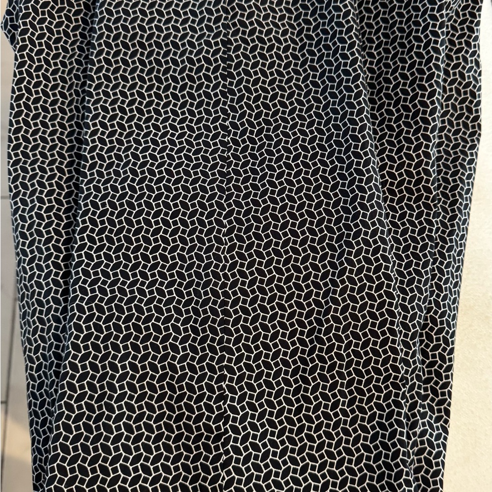 Talbots Geometric Black and White Pants Size 10.